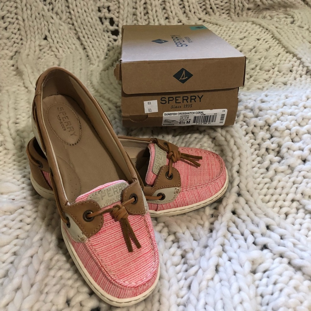 Sperry Dunefish crosshatch coral